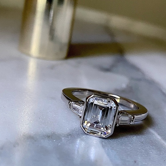 925 Sterling Silver size 7 ring - Picture 3 of 5